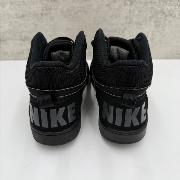 Nike Black Mid Top Sneakers Youth 6.5Y - Picture 4 of 6